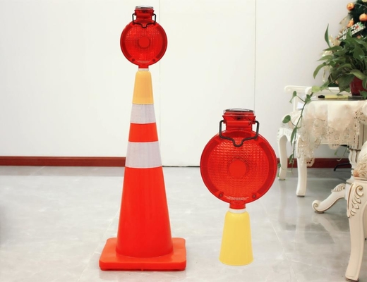 Traffic Roadblock Solar Flashing Warning Lights / Solar Powered Traffic Lights